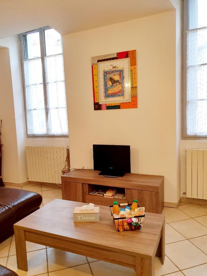 Entre Arenes Et Maison Carree Nîmes Zewnętrze zdjęcie